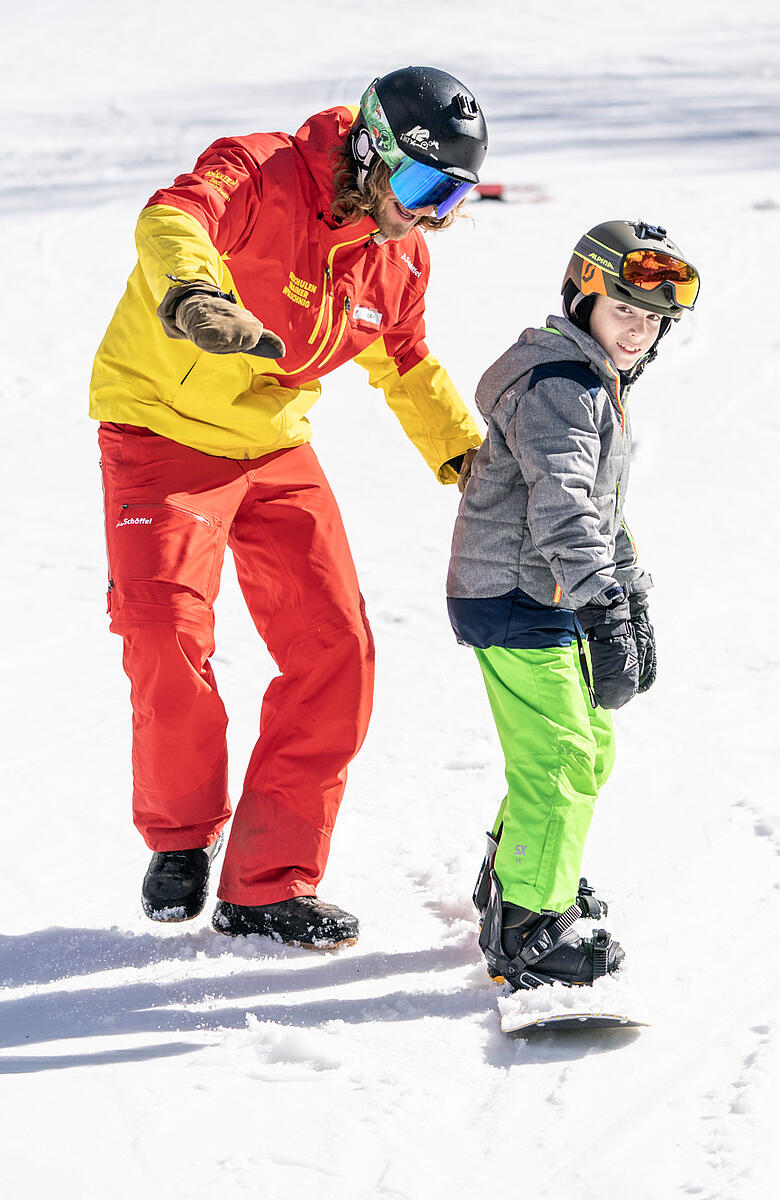 Bad Kleinkirchheim Skischule: Snowboarden lernen ab 3 Jahren © Gert Perauer