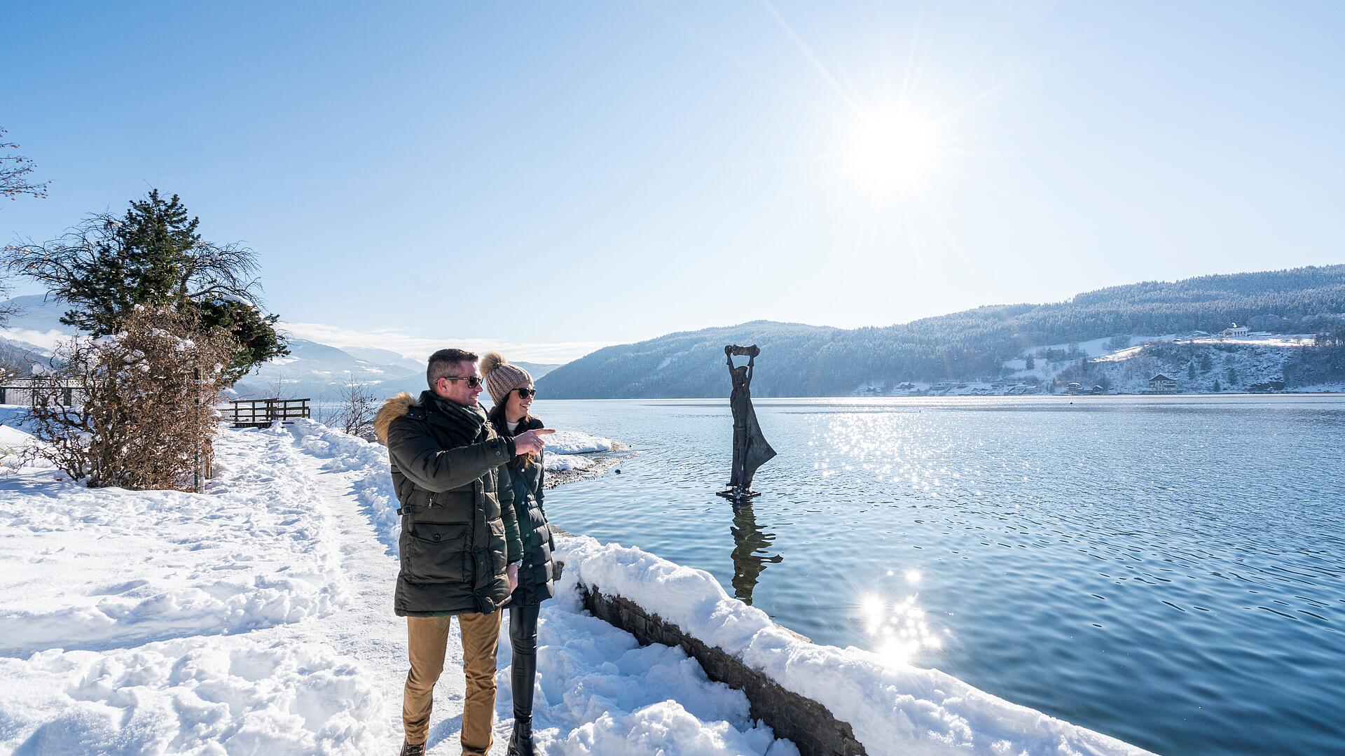 Winterspaziergang am Millstätter See © Gert Perauer_MBN Tourismus
