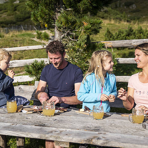 Die Nockberge bieten ein vielfältiges Wanderparadies mit gut markierten Wegen und spektakulären Ausblicken © Gert Perauer_MBN Tourismus