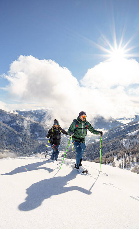 Schneeschuhwandern in Österreich © Mathias_Praegant_MBN Tourismus