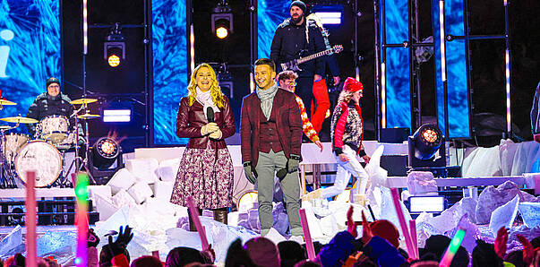 Stefanie Hertel & Marco Ventre moderieren das große Wenn die Musi spielt Winter Open Air in Bad Kleinkirchheim © Arno Gruber sen._MBN Tourismus