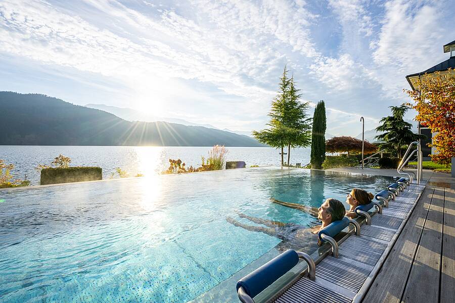Sonnenschein am Pool  © Gert Perauer_Badehaus Millstätter See