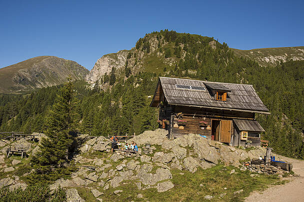 Hütte in den Bergen ©Franz Gerdl 