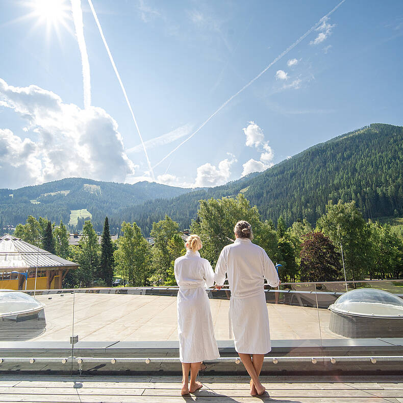 Familienzeit in der Wellness Therme St. Kathrein, mit Spaß und Erholung für Groß und Klein © Mathias Prägant