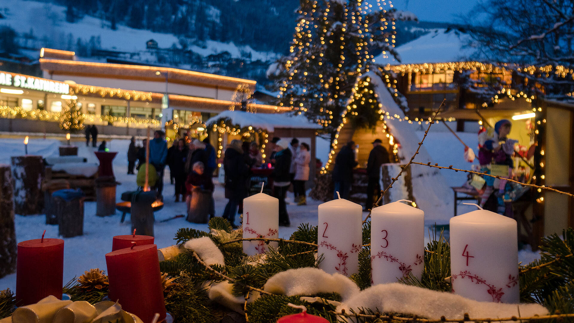 Winterliches Weihnachtsdörfchen in Bad Kleinkirchheim im Advent