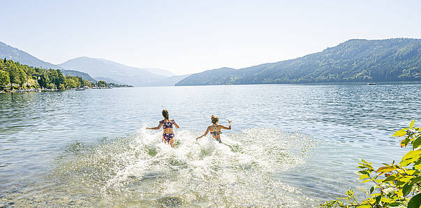 Baden mit der Familie im Millstätter See © Franz Gerdl_MBN Tourismus